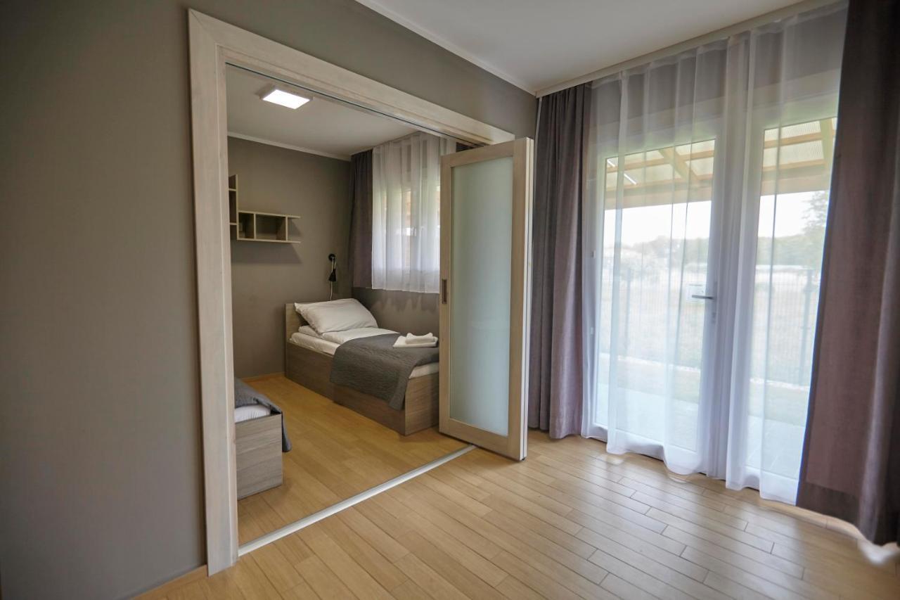 House Family Hotel Dąbki Buitenkant foto